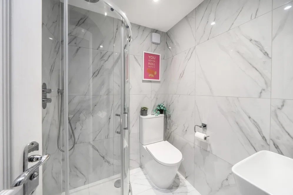 Beaconsfield Road London N15 photo 9