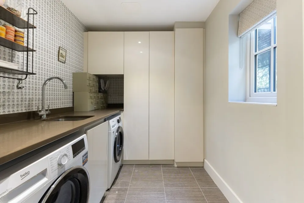 Stembridge Close Newbury RG20 photo 10