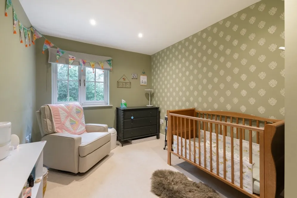 Stembridge Close Newbury RG20 photo 12