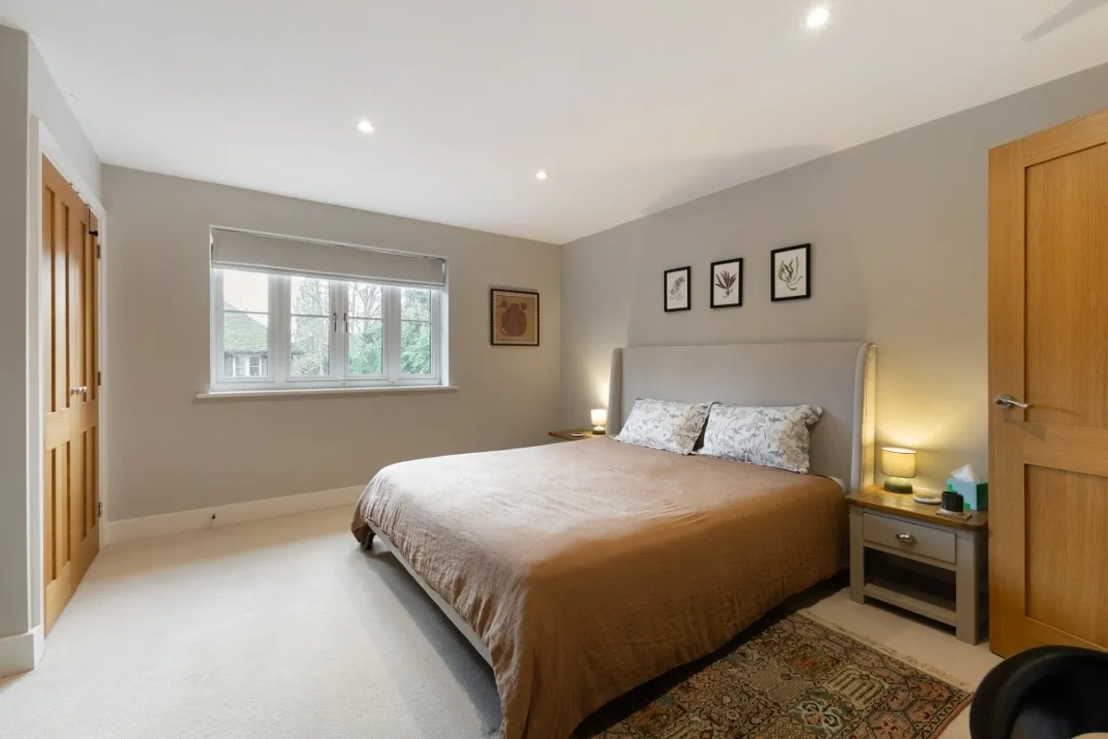 Stembridge Close Newbury RG20 photo 13