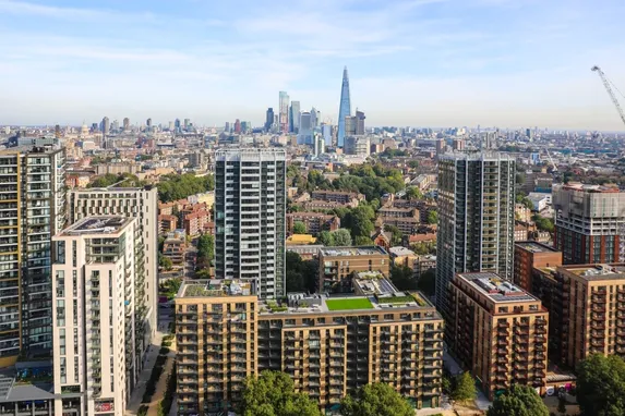 Momento Elephant  Castle London SE1