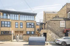 Garratt Lane London SW17 photo 15