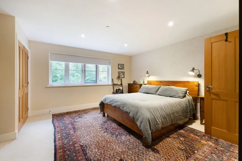 Stembridge Close Newbury RG20 photo 14
