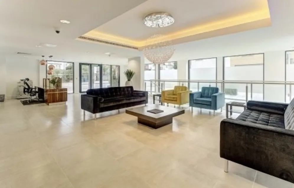 Fairmont Mews London NW2 photo 3