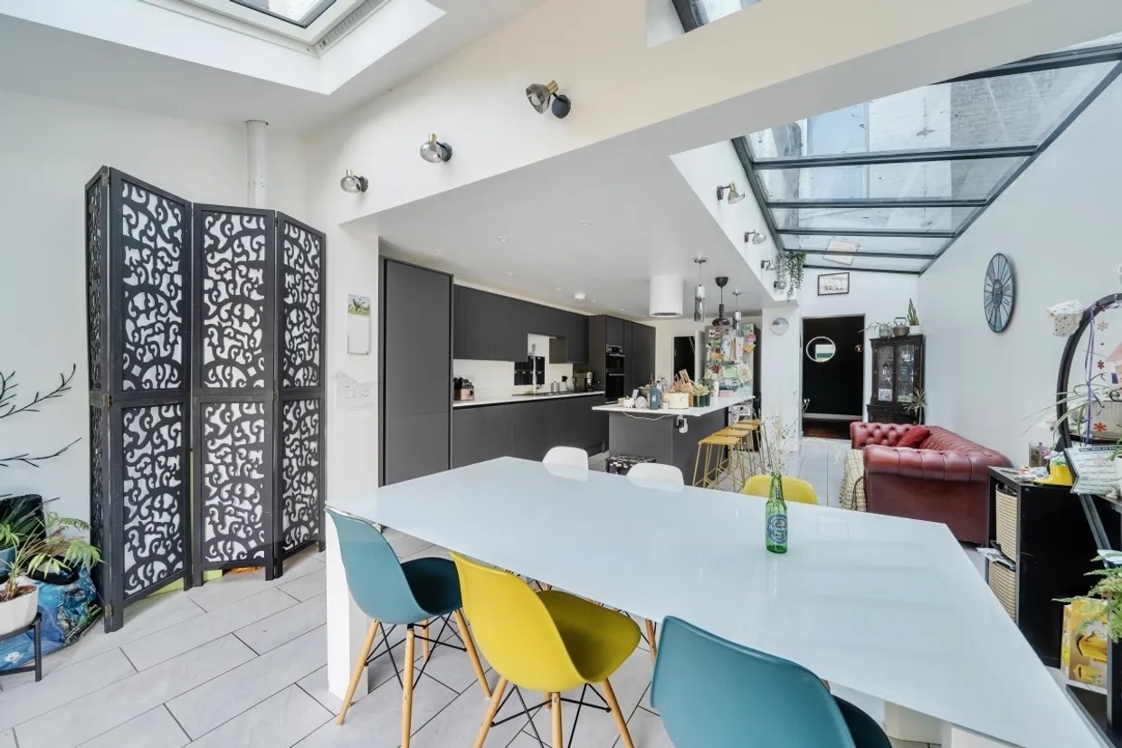 Beaconsfield Road London N15 photo 16