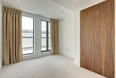 Fairmont Mews London NW2 photo 7
