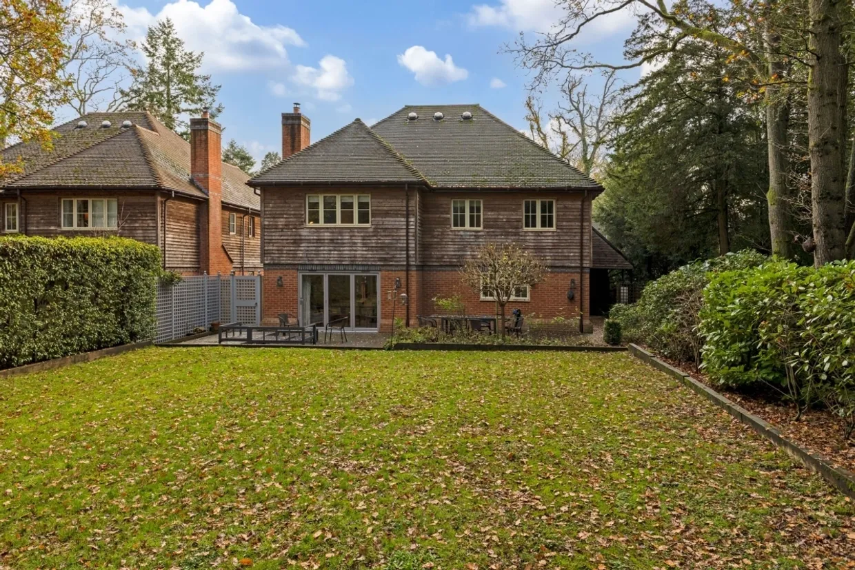 Stembridge Close Newbury RG20 photo 21
