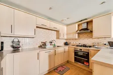 Brunel Crescent, Swindon