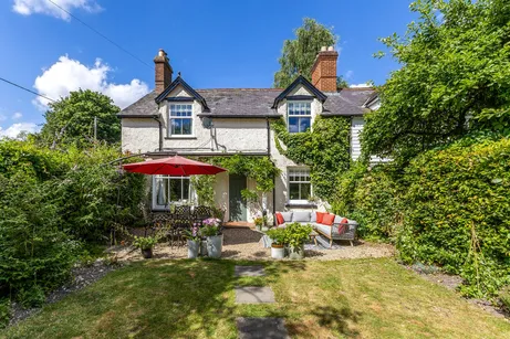 Fountain Road, Selborne, GU34