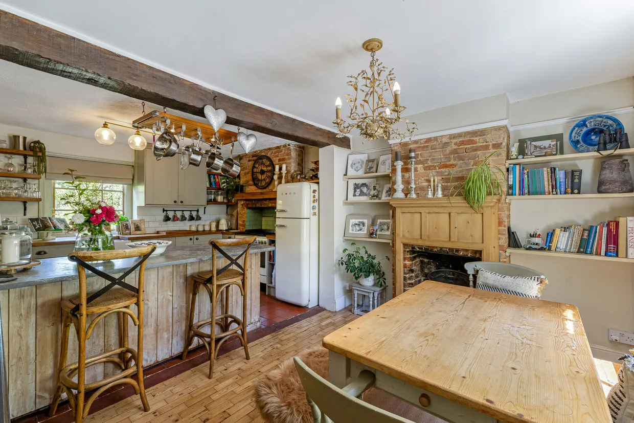 Fountain Road, Selborne, GU34 photo 6
