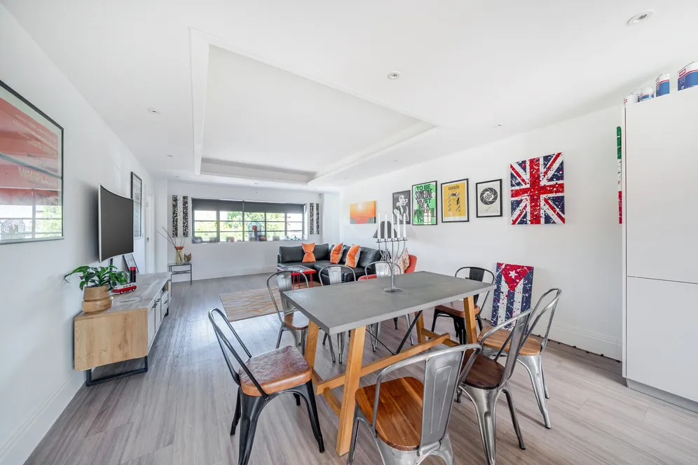Ware Road, Hertford, SG13 photo 6