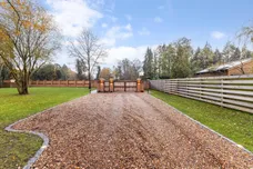 Church Road, Windlesham, GU20 photo 17