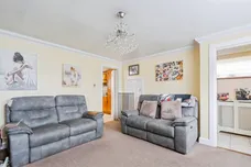 Daniel Close, LANCING
