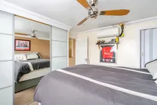 Daniel Close, LANCING
