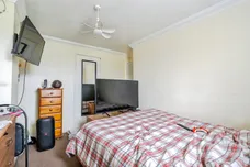 Daniel Close, LANCING