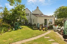 Parkfield Road, Pucklechurch, Bristol