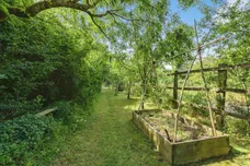 Parkfield Road, Pucklechurch, Bristol