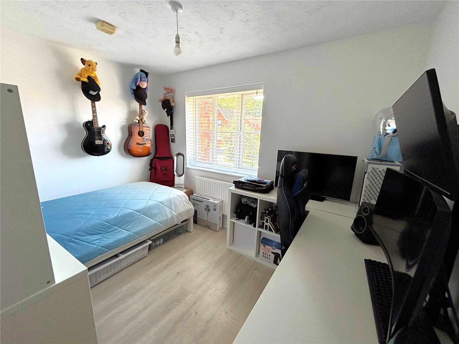 Lovage Road, Fareham, Hampshire, PO15 Image 6