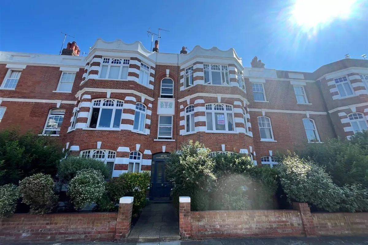 Castelnau Gardens, London