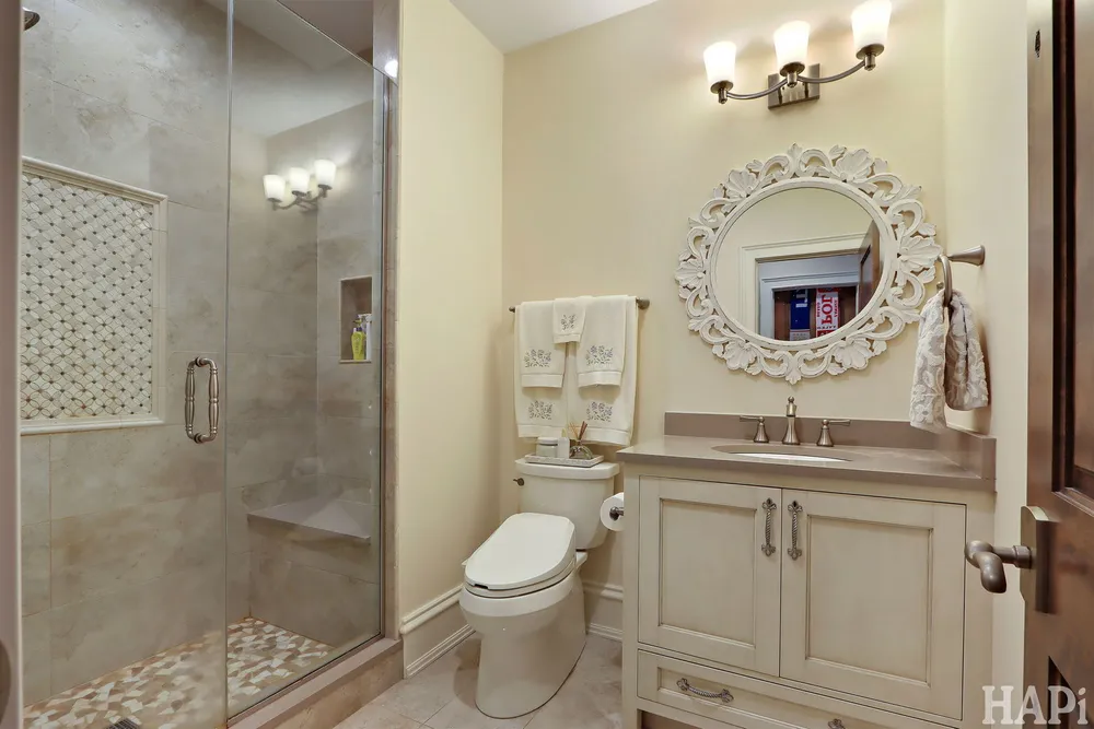 18 ENCLAVE COURT, South Barrington, IL 60010