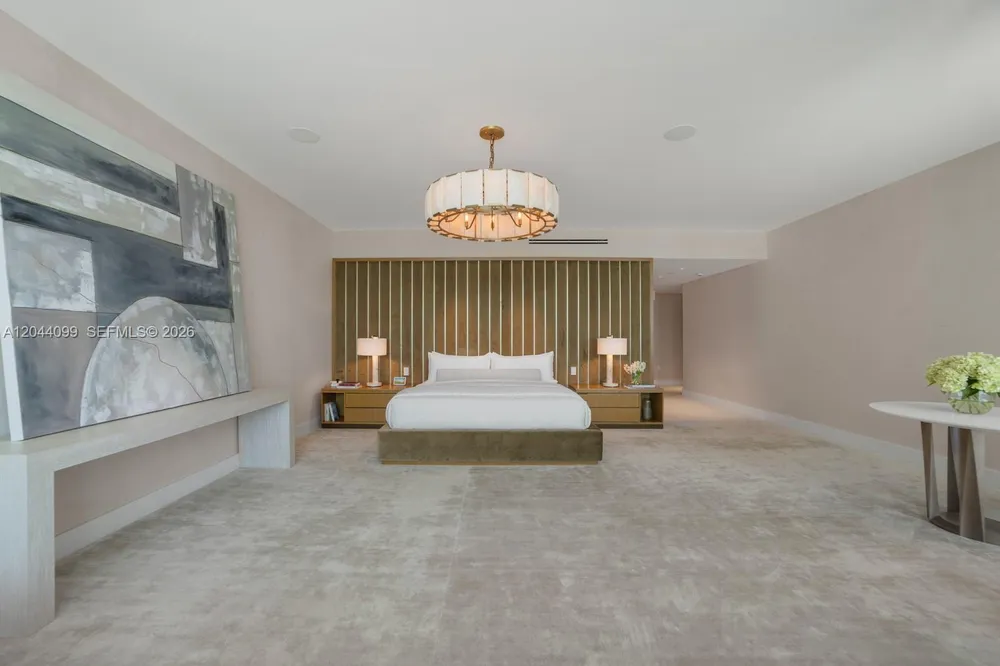 5959 Collins Ave, Miami Beach, FL 33140