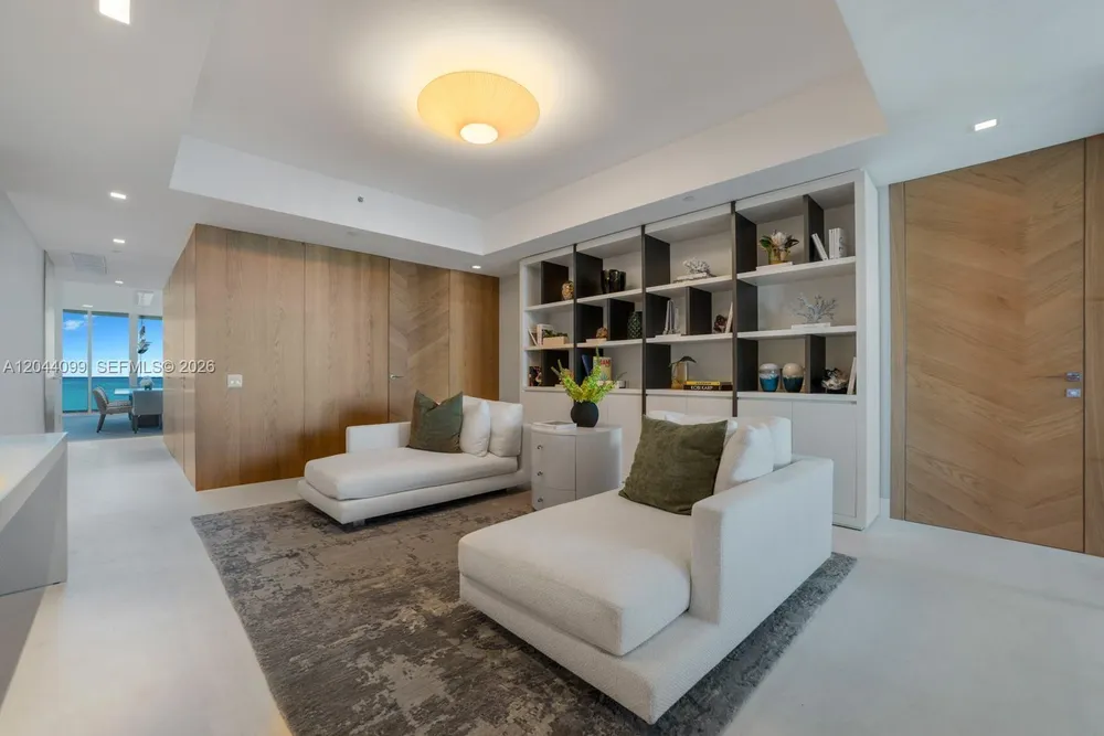 5959 Collins Ave, Miami Beach, FL 33140