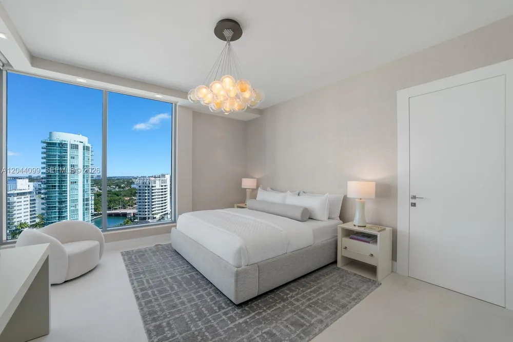 5959 Collins Ave, Miami Beach, FL 33140