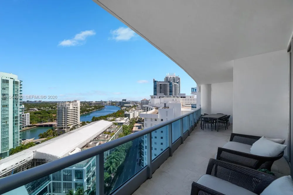 5959 Collins Ave, Miami Beach, FL 33140