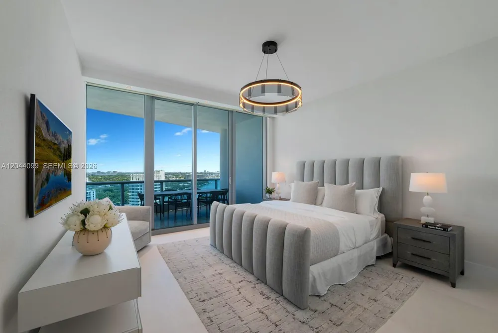 5959 Collins Ave, Miami Beach, FL 33140