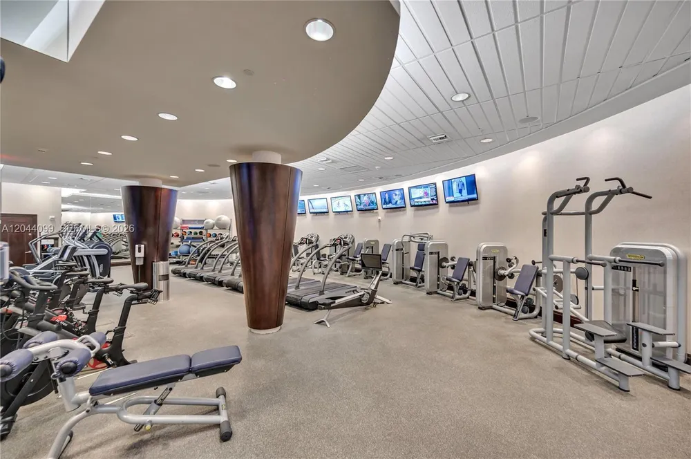 5959 Collins Ave, Miami Beach, FL 33140