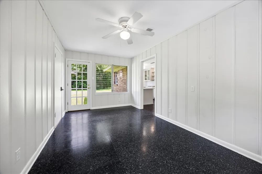 4030 McDermed Dr, Houston, TX 77025