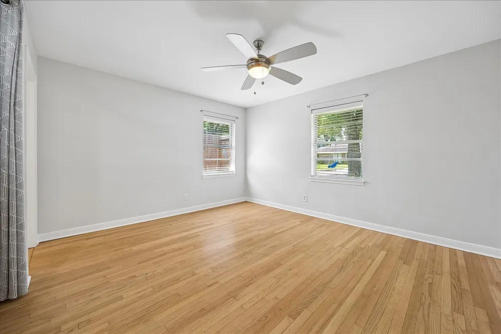 4030 McDermed Dr, Houston, TX 77025