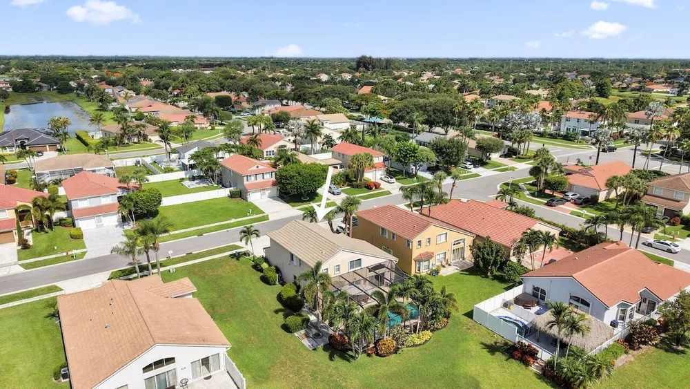 5222 Prairie Dunes Village Circle, Lake Worth Beach, FL 33463