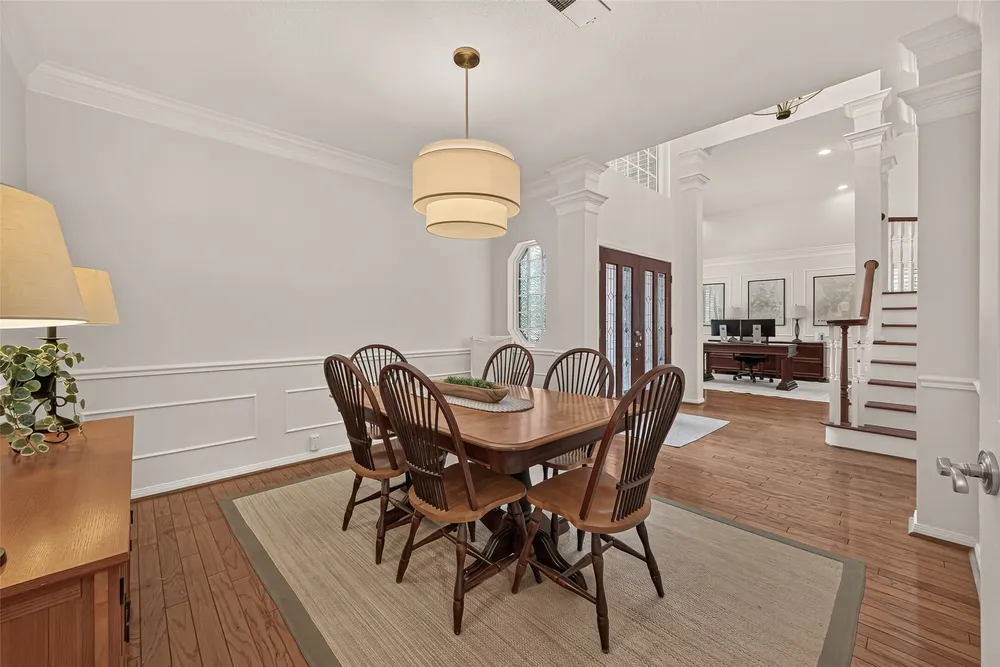 1311 Wickshire Ln, Houston, TX 77043