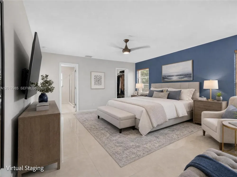 16641 Royal Poinciana Dr, Weston, FL 33326