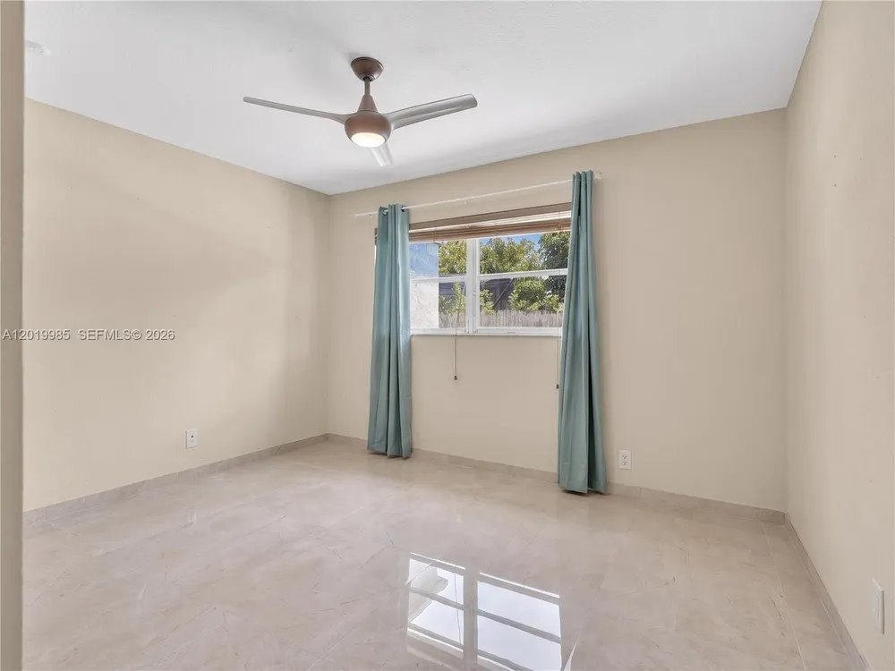 16641 Royal Poinciana Dr, Weston, FL 33326