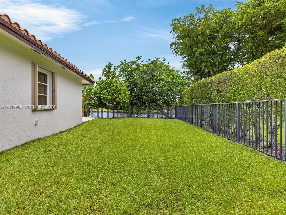 16641 Royal Poinciana Dr, Weston, FL 33326