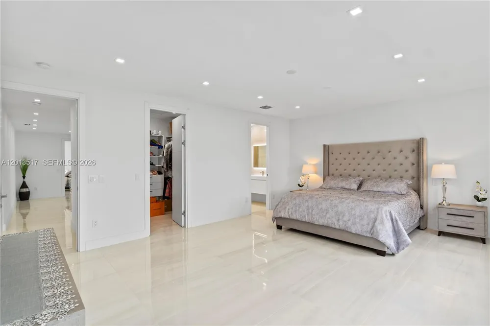 3188 NE 211th Terrace, Aventura, FL 33180