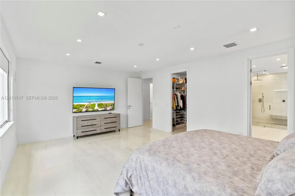 3188 NE 211th Terrace, Aventura, FL 33180