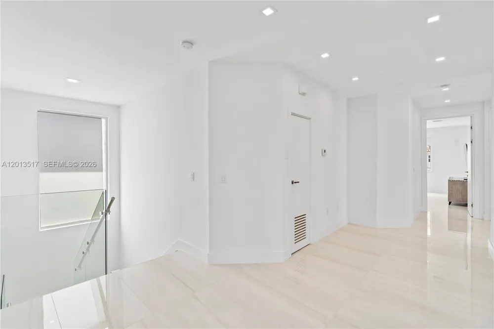 3188 NE 211th Terrace, Aventura, FL 33180