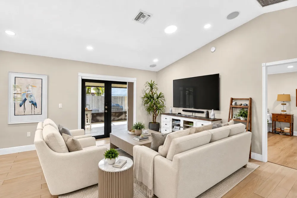 294 NW 42nd Way, Deerfield Beach, FL 33442