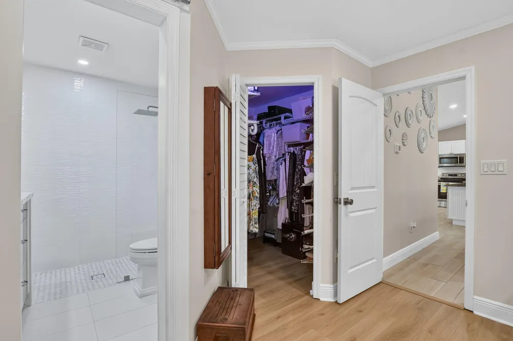 294 NW 42nd Way, Deerfield Beach, FL 33442