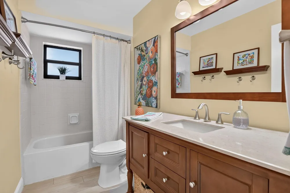 294 NW 42nd Way, Deerfield Beach, FL 33442