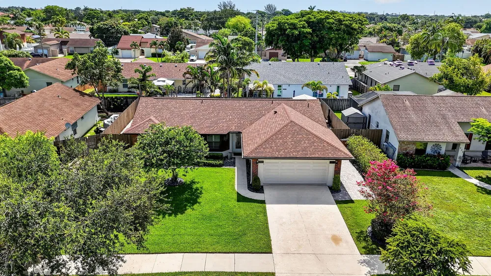294 NW 42nd Way, Deerfield Beach, FL 33442