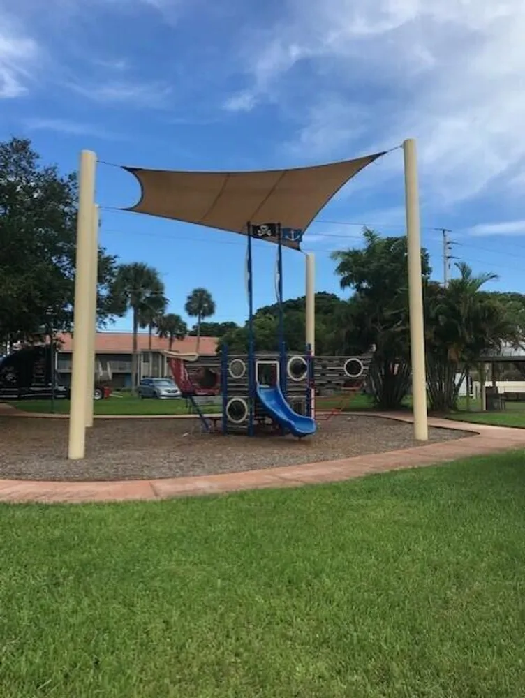 294 NW 42nd Way, Deerfield Beach, FL 33442