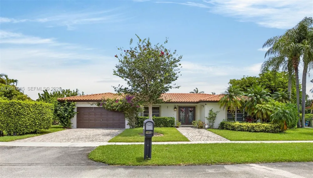 16641 Royal Poinciana Dr, Weston, FL 33326
