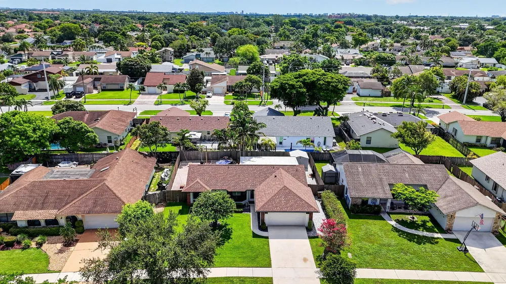 294 NW 42nd Way, Deerfield Beach, FL 33442