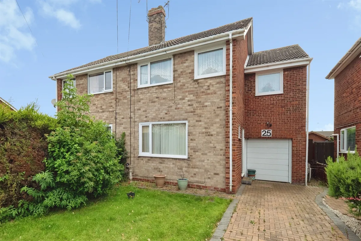 Maple Drive, Beverley