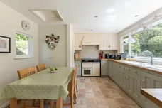 Stodham Lane, Liss, GU33 photo 6