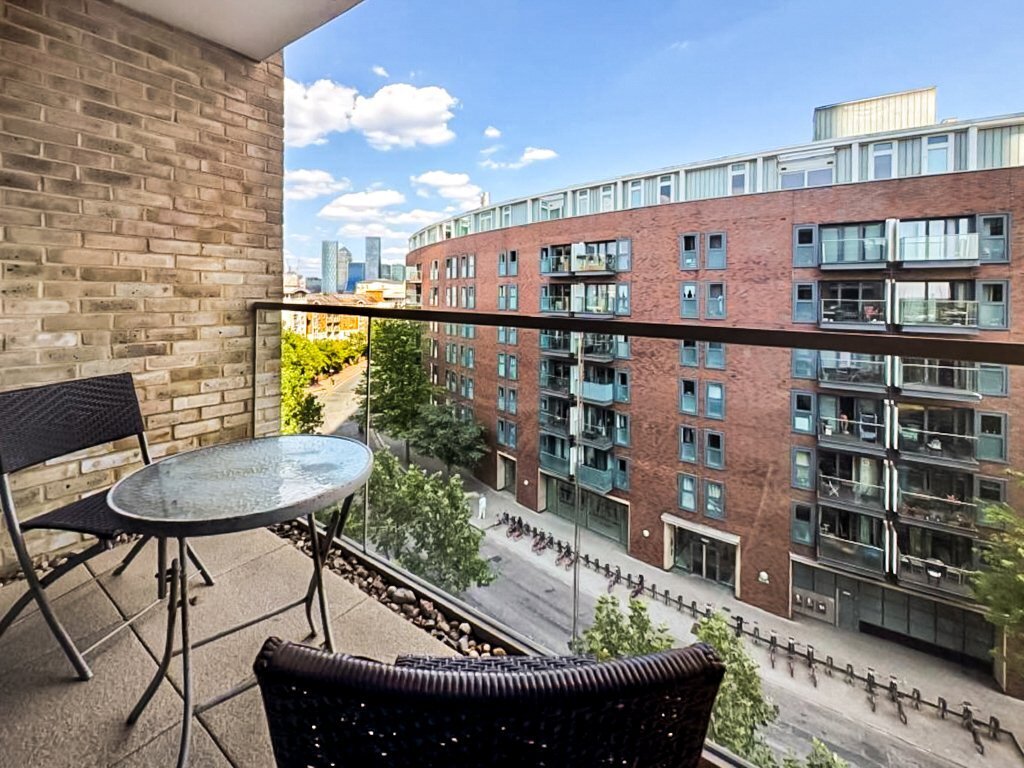 Victoria House, Surrey Quays Road, London, SE16 Image 12